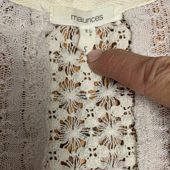 Maurices, SMALL, creme color - Picture 3 of 3